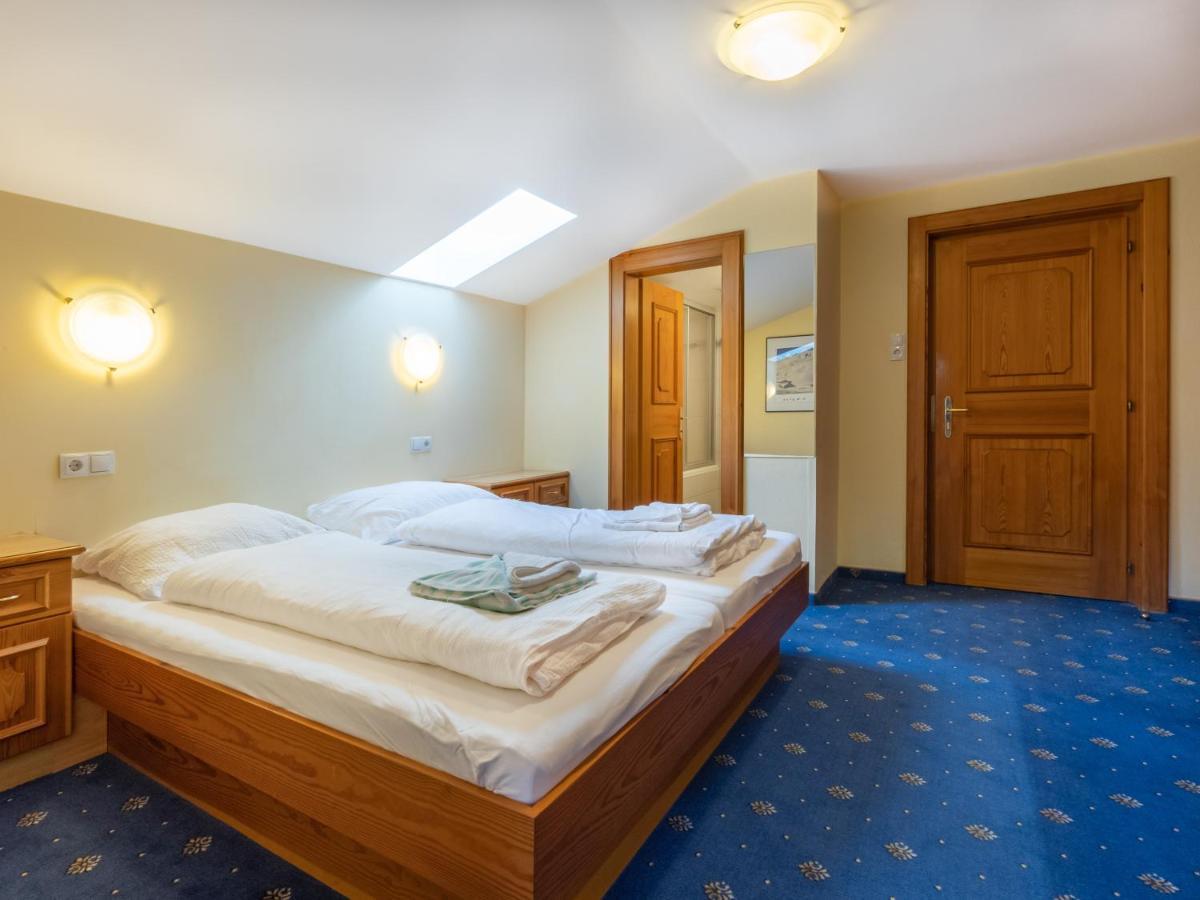 Regina'S Apart Apartment Solden Ngoại thất bức ảnh