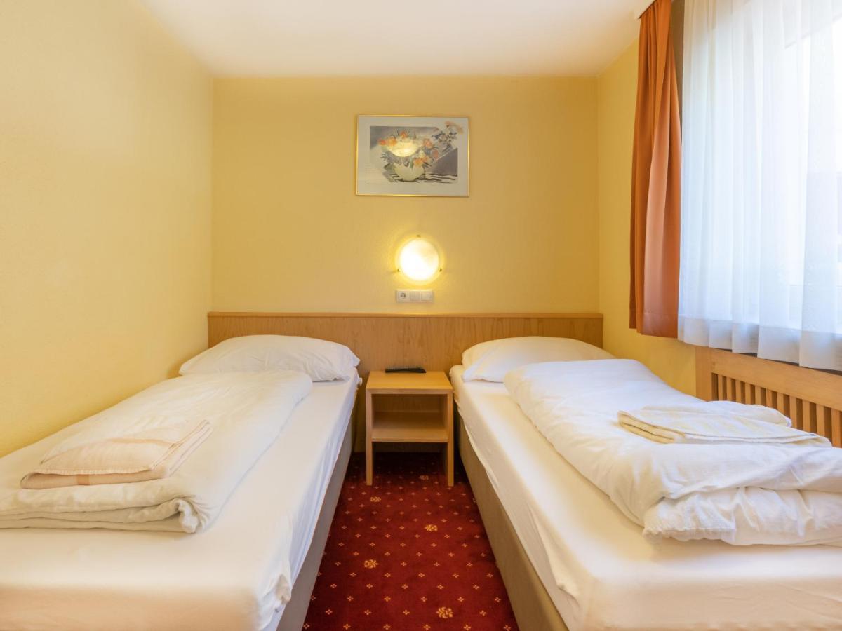 Regina'S Apart Apartment Solden Ngoại thất bức ảnh
