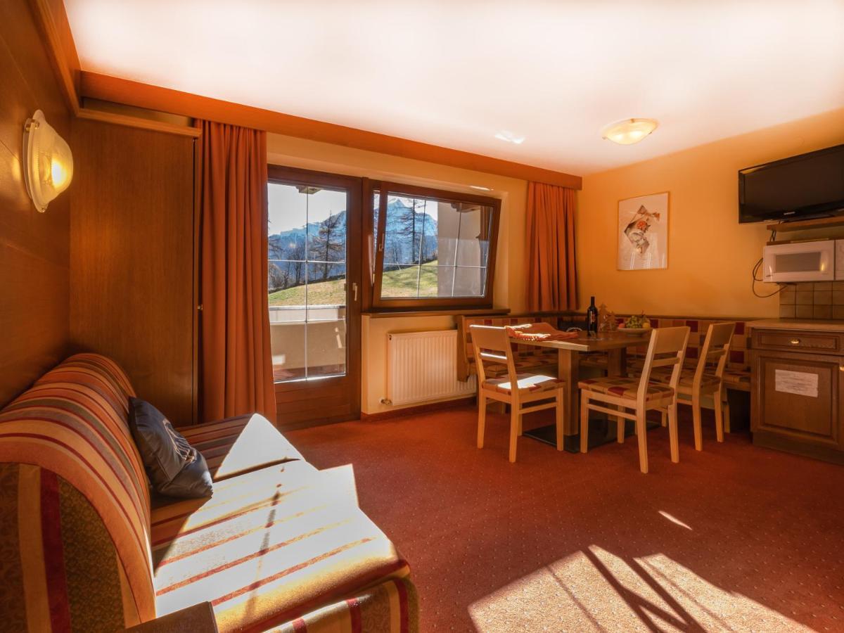 Regina'S Apart Apartment Solden Ngoại thất bức ảnh