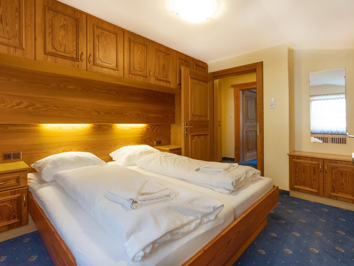 Regina'S Apart Apartment Solden Ngoại thất bức ảnh