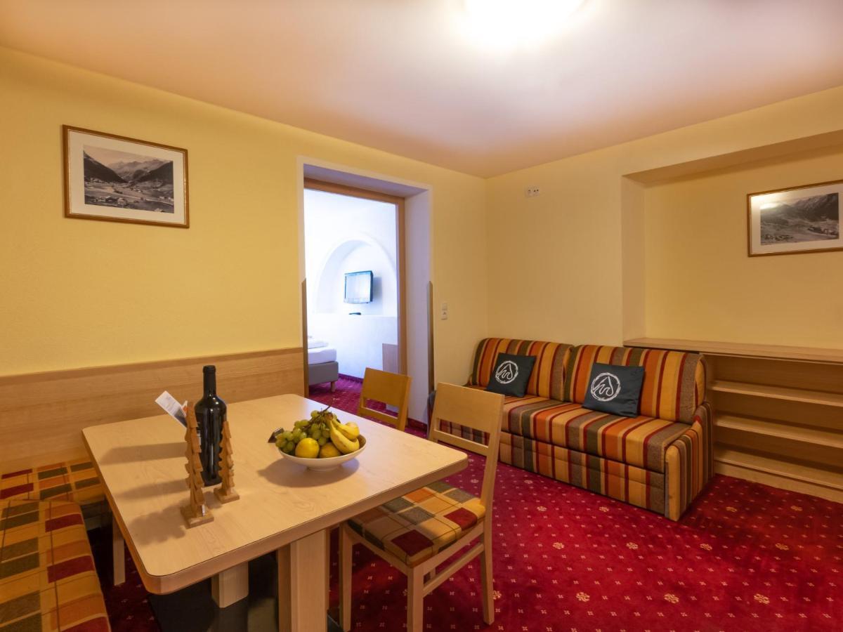 Regina'S Apart Apartment Solden Ngoại thất bức ảnh