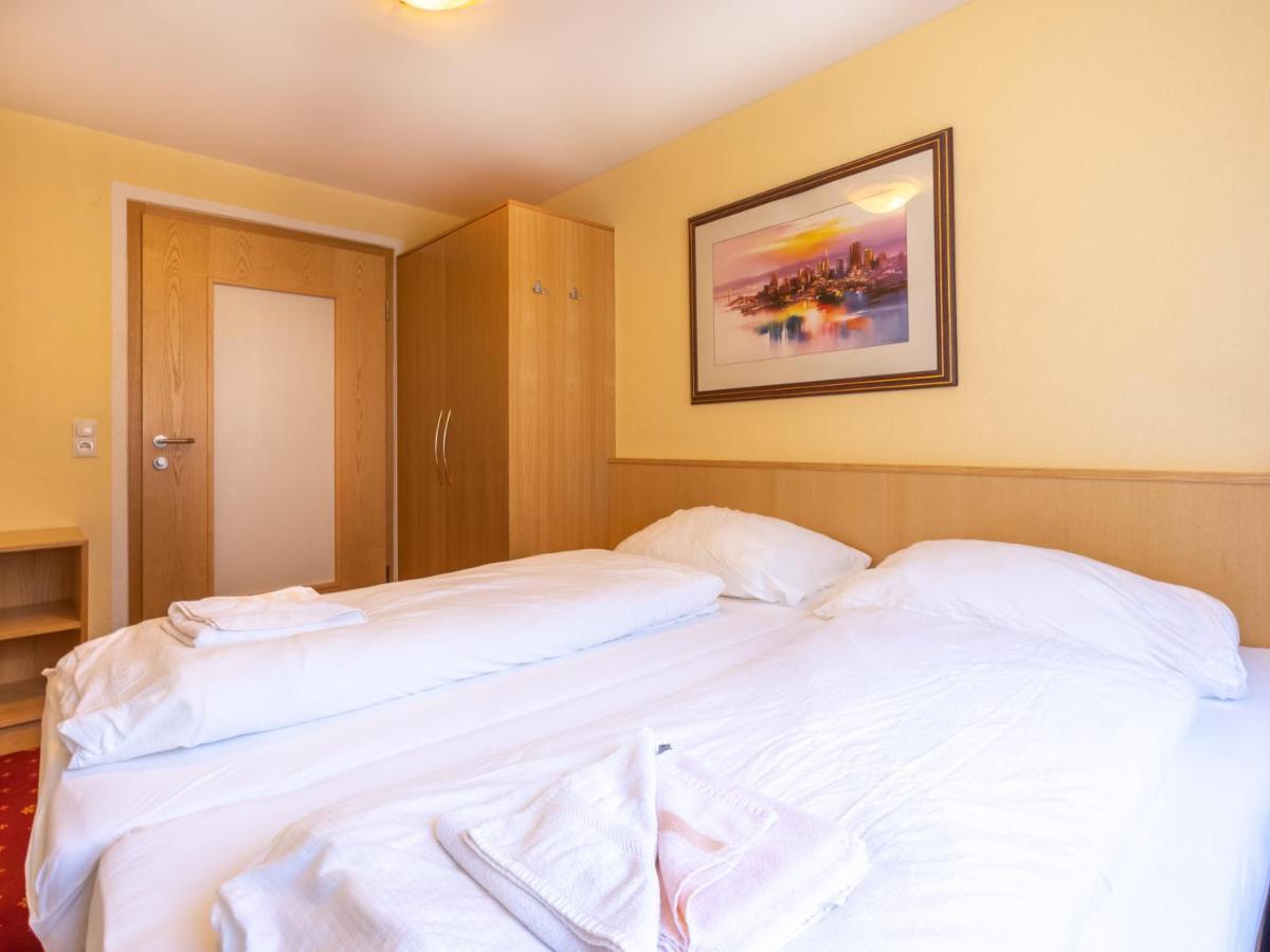 Regina'S Apart Apartment Solden Ngoại thất bức ảnh